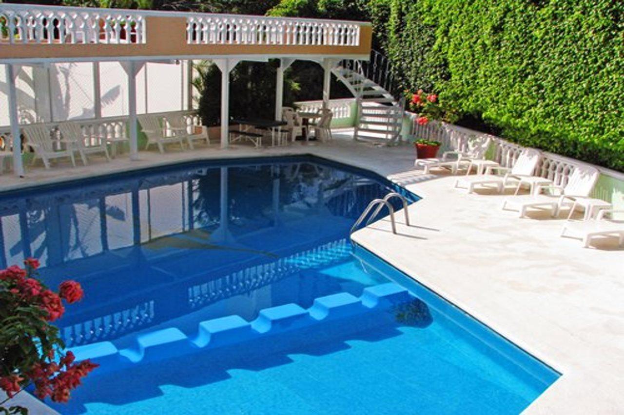 Hotel And Club Aladinos อากาปุลโก ภายนอก รูปภาพ